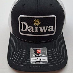 Daiwa Reels Fishing Richardson 112 Trucker Mesh Snapback Hat Cap Black & White
